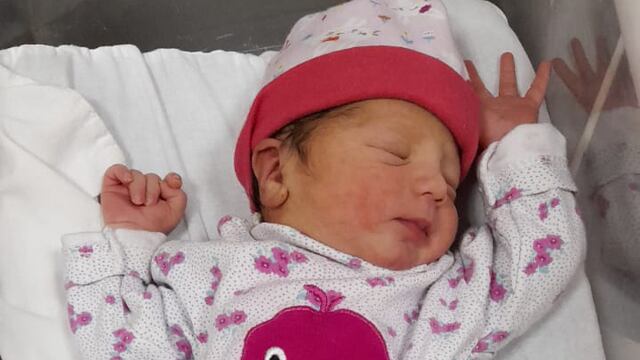 Ana es el primer nacimiento del 2022 en Arroyito