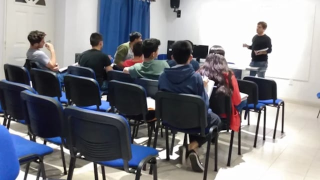 El apoyo gratuito es para los ingresos a Ingeniería Civil e Ingeniería Ambiental 2023.