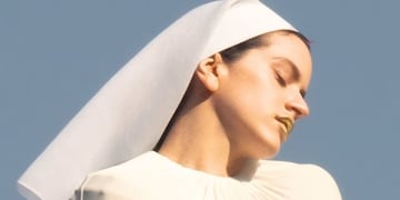 Qué significa “Berghain”, la canción de Rosalía, y cuál es su conexión con la famosa discoteca techno de Berlín