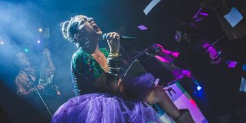 Eugenia Craviotto Carafa y sus compañeros volverán a tocar en vivo en el Parque Urquiza. (@mamitapeyote)