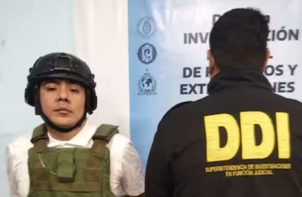 El “Señor J” aseguró ser costurero de zapatos en La Salada y su declaración generó muchas dudas