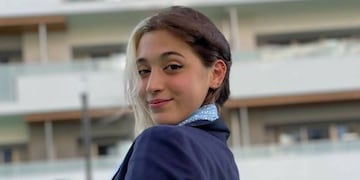 Delfina Pignatiello mostró su costado más sensual al posar en paños menores con una cola de sirena