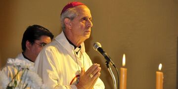 Duro mensaje de Mario Poli en la misa crismal. (Foto: DyN).