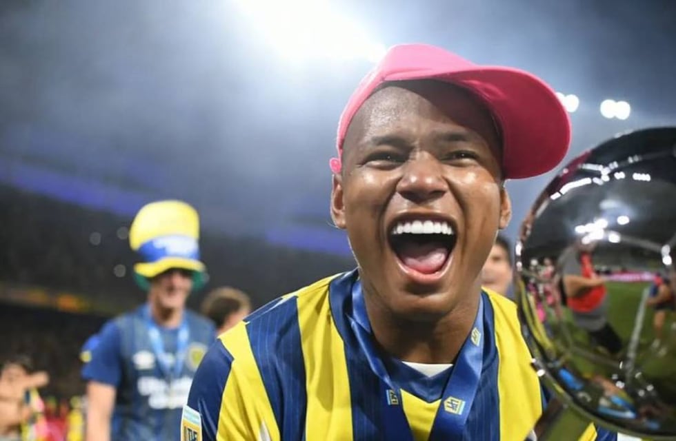 Los pases del campeón: Rosario Central confirmó el valor de compra de Jaminton Campaz