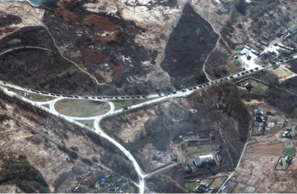 Aseguran que el convoy ruso detuvo su avance hacia Kiev