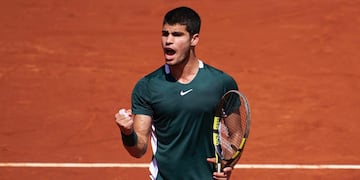 Carlos Alcaraz sigue los pasos de Rafael Nadal en el tenis.