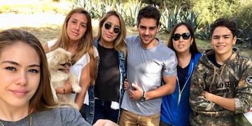 Los hermanos Mirabile.