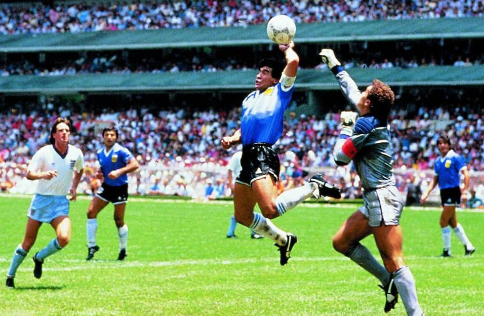 Oscar Garré confesó qué pasó con la camiseta que usó Diego Maradona en el Mundial 86′