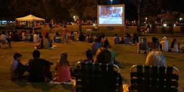 Cine al aire libre. Imagen ilustrativa. (Foto: Rosario.com).
