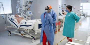 Guardia Covid del Hospital Central  
Unidad de Terapia Intensiva UTI es un hospital de alta complejidad que esta acostumbrado a este tipo de exigencias aun sin pandemia.