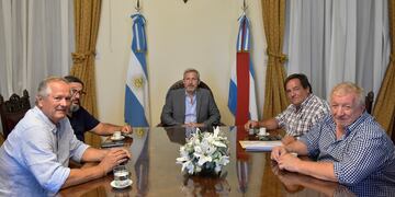 Rogelio Frigerio y representantes de CODEGU