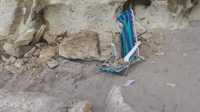 Una mujer y su hija lograron escapar antes de un acantilado cayera sobre ellas.