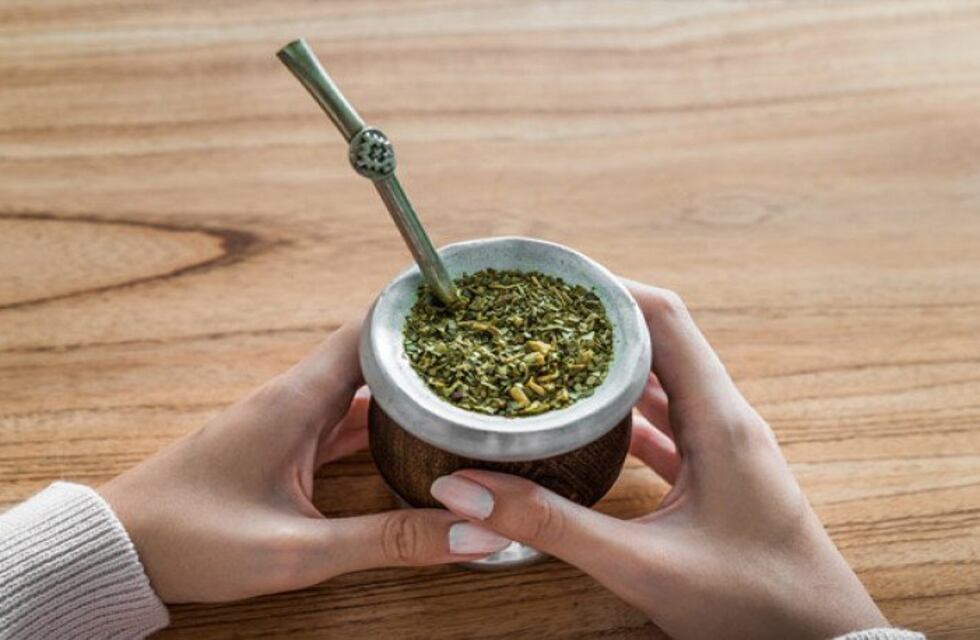 ¿La pandemia terminó con las rondas de mate?: la recomendación sobre qué hacer, según los especialistas