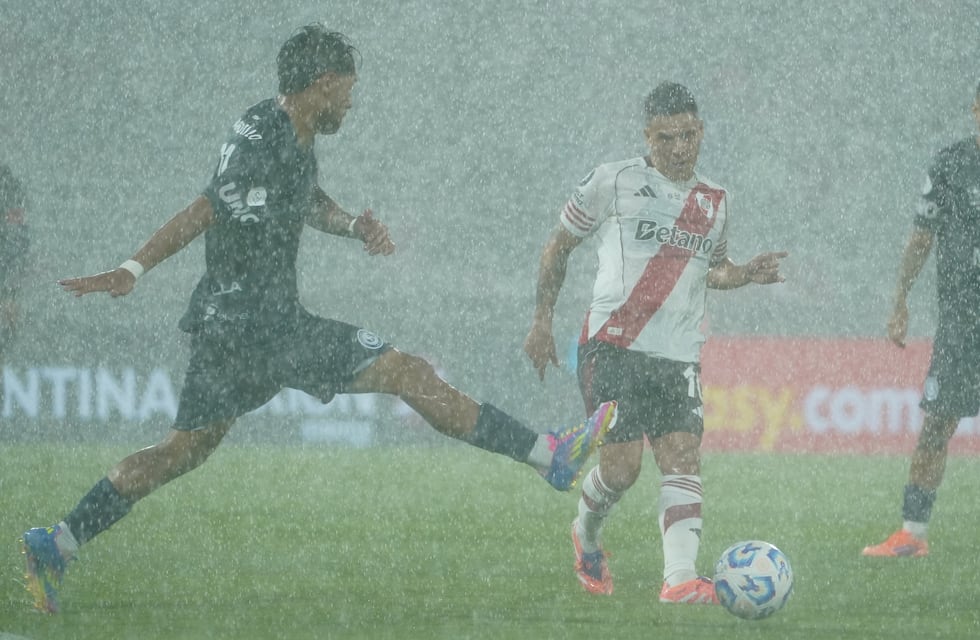 River perdió por penales ante  Independiente Rivadavia, que es finalista de la Copa Argentina