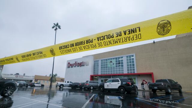 Murió una chica en un tiroteo en Los Ángeles.