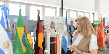 Feria de las Colectividades en Paraná.