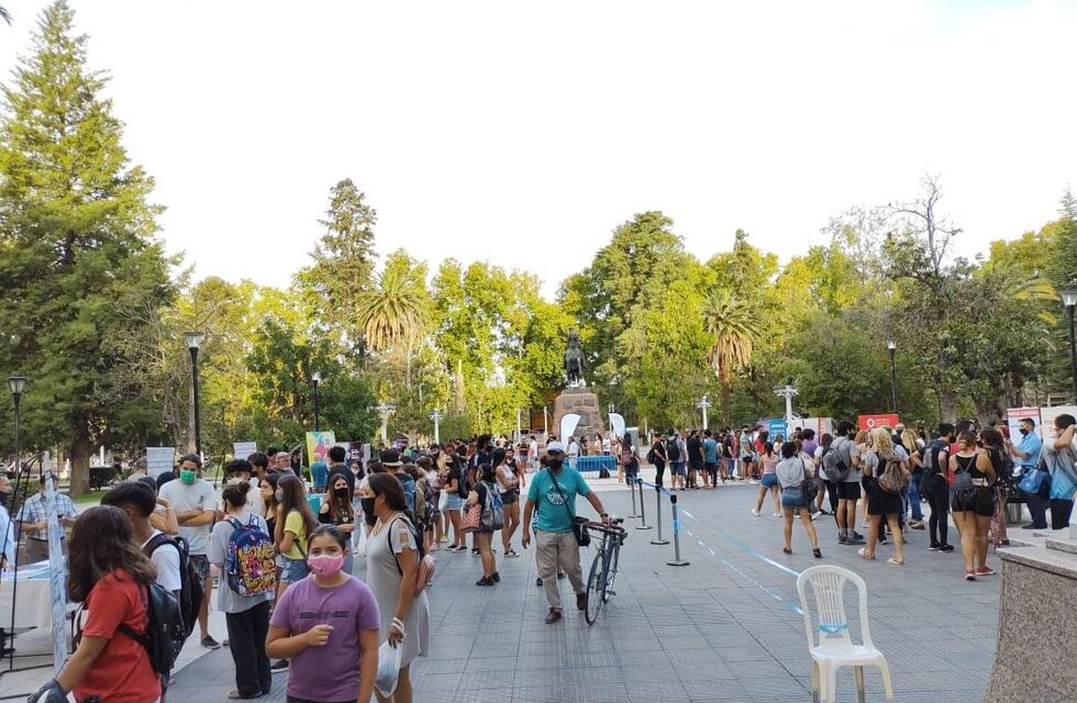 Cientos de estudiantes visitaron la Oferta Educativa en San Rafael