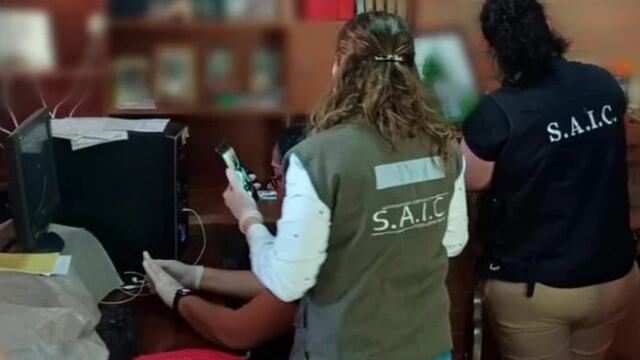 Dos detenidos por presunta tenencia y distribución de pornografía infantil.