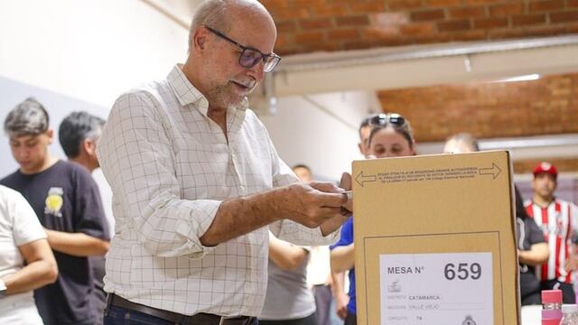 Votó Flavio Fama en Catamarca.