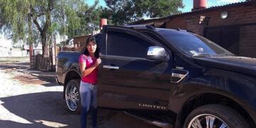López, subía fotos en sus redes sociales de los vehículos que adquiría.