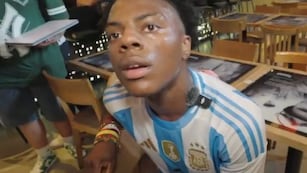 La desopilante conversación entre Speed con un conductor de moto que terminó con la Policía: “¿De dónde eres?"