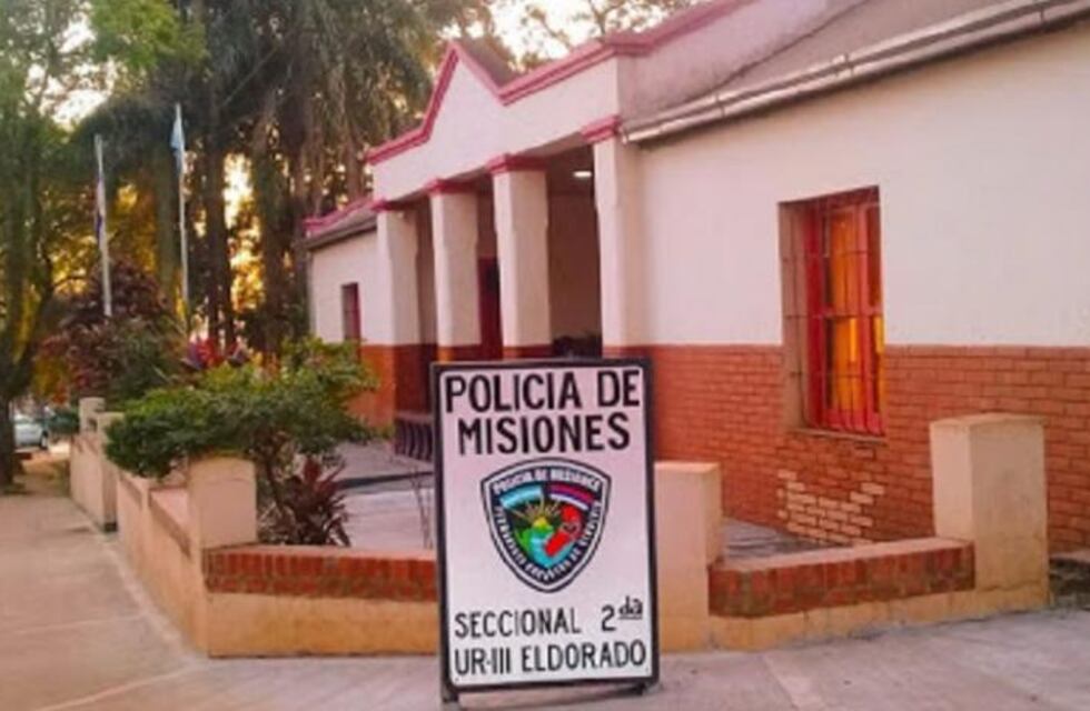 Hallan el cuerpo de un hombre en un arroyo de Eldorado