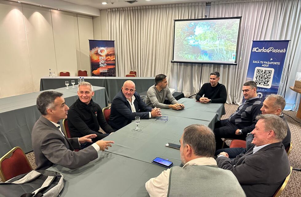 Villa Carlos Paz lanzó “Carlospasear 2024″ en la ciudad de Rosario