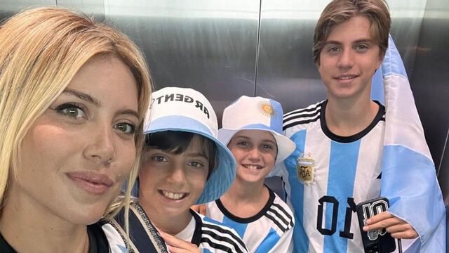 Wanda Nara en Qatar con sus hijos para alentar a la Selección Argentina