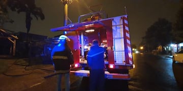 El origen del incendio fue, aparentemente, un cortocircuito en el cielorraso.