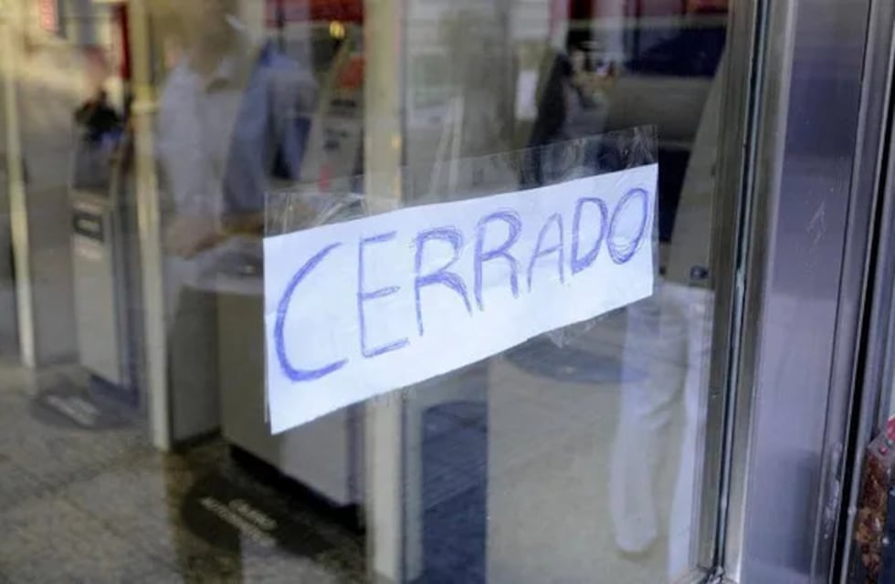 Cuándo cierran los bancos por 4 días en Argentina y no se venderán dólares