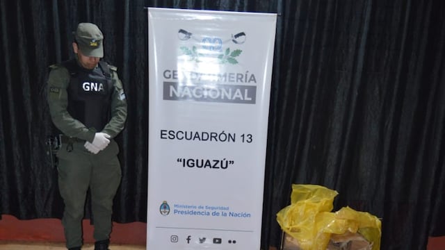 Incautan millonario contrabando de marihuana en Puerto Iguazú.