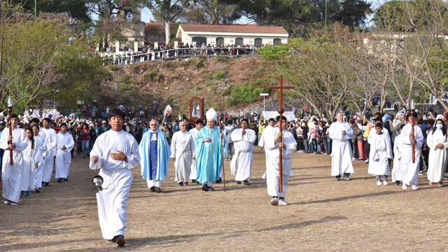 El obispo diocesano de Jujuy, monseñor César Daniel Fernández, encabeza las ceremonias en honor a Nuestra Señora del Rosario de Río Blanco y Paypaya.