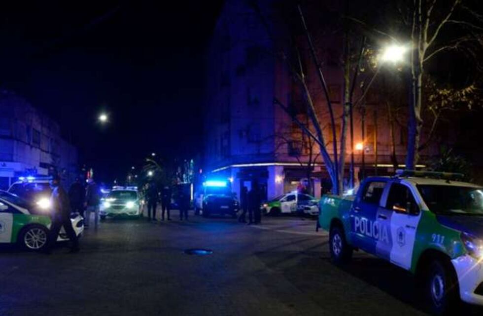 Detuvieron a una mujer en La Plata acusada de asesinar y mutilar a su marido tras una discusión