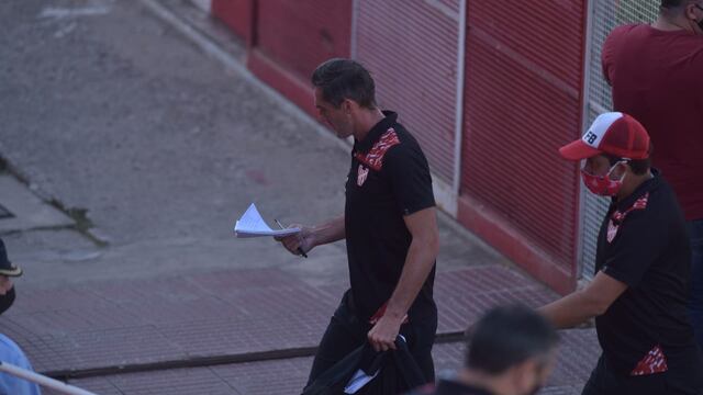 Se terminó el ciclo de Caranta en Instituto, sin poder ganar con la Gloria (Facundo Luque)