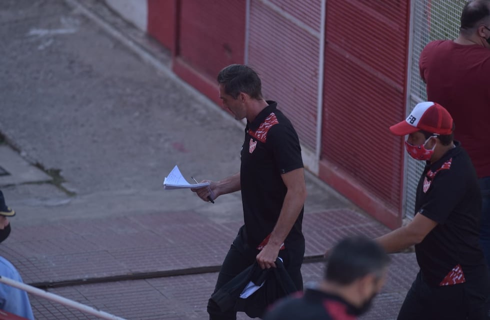 Le aceptaron la renuncia y Mauricio Caranta dejó de ser el DT de Instituto