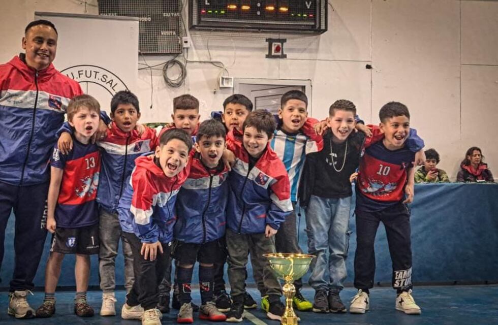 Gran cierre del futsal en el microestadio Municipal Cochocho Vargas