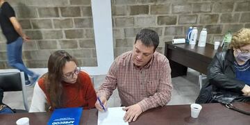 Zavalla firmó convenio con APRECOD (Facebook Comuna de Zavalla)