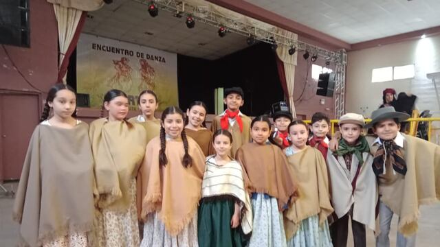 Escuela y Ballet Municipal de Danzas Arroyito