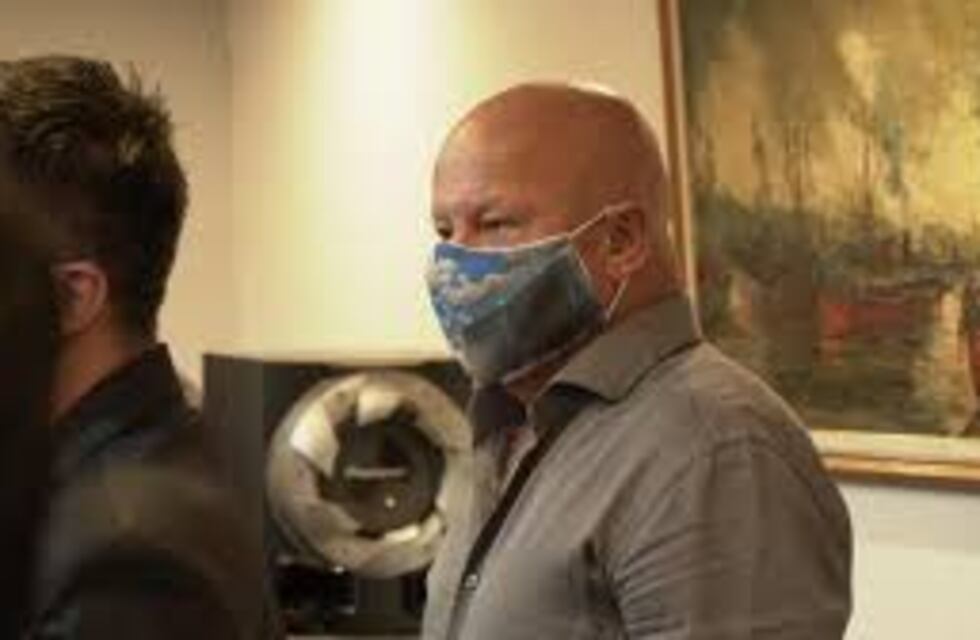 El intendente de Iguazú organiza un insólito torneo de futbol en homenaje a un fallecido por Coronavirus