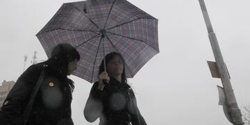 Tini Stoessel sorprendió en Instagram con un look total black urbano para el infarto.