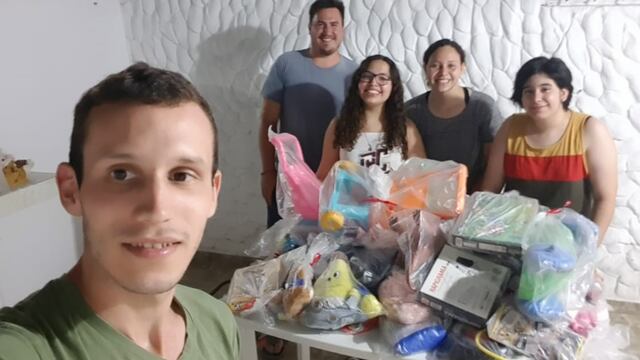 Colecta de ropa para los más necesitados. (Walter Spitteler)