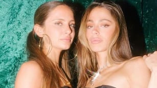 Quién es Carola Gil, la hermana de un reconocido actor e íntima amiga de Tini Stoessel