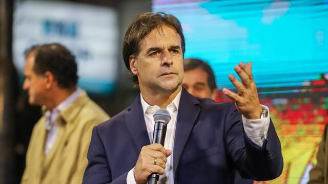 Luis Lacalle Pou, afirmó que estudia la apertura de fronteras para "algunas personas que estén inmunizadas" a partir de septiembre. (DPA)
