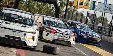 Las nuevas unidades SUV con motores de 500 HP y una velocidad final de 300 Km/h, salen al ruedo en Oberá, Misiones. (Prensa TC2000)