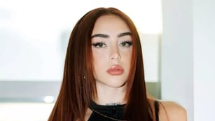 La rosarina estrenó Blackout junto a Tini Stoessel y Emilia Mernes.