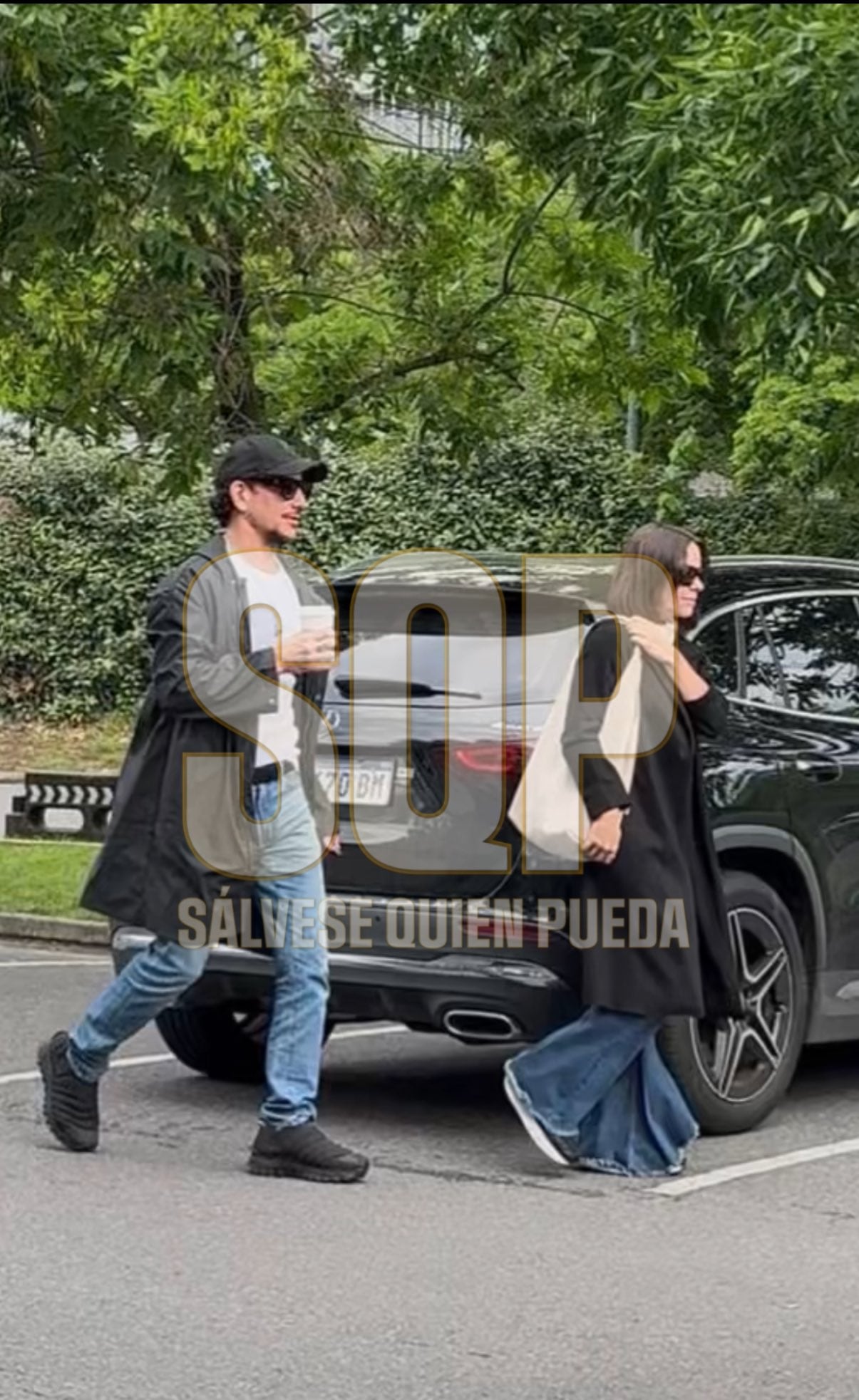 Nicolás Vázquez junto a Dai Fernández.