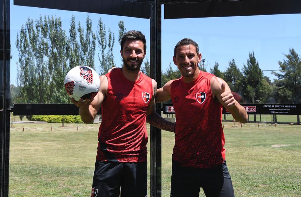 Scocco quiere que Maxi Rodríguez se retire con él en Hugues