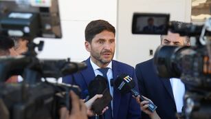 Maximiliano Pullaro y un anuncio que favorece a los jubilados