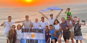 La familia del Dibu Martínez festejando en Qatar