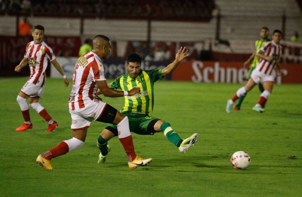Barracas Central lo dio vuelta y le ganó 2 a 1 a Aldosivi